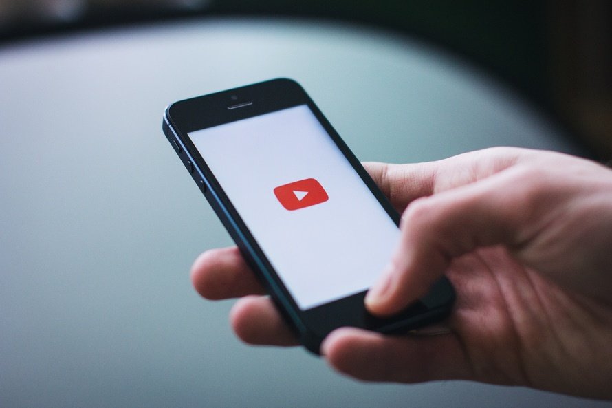Jak pozycjonować filmy na YouTube? Najważniejsze czynniki rankingowe