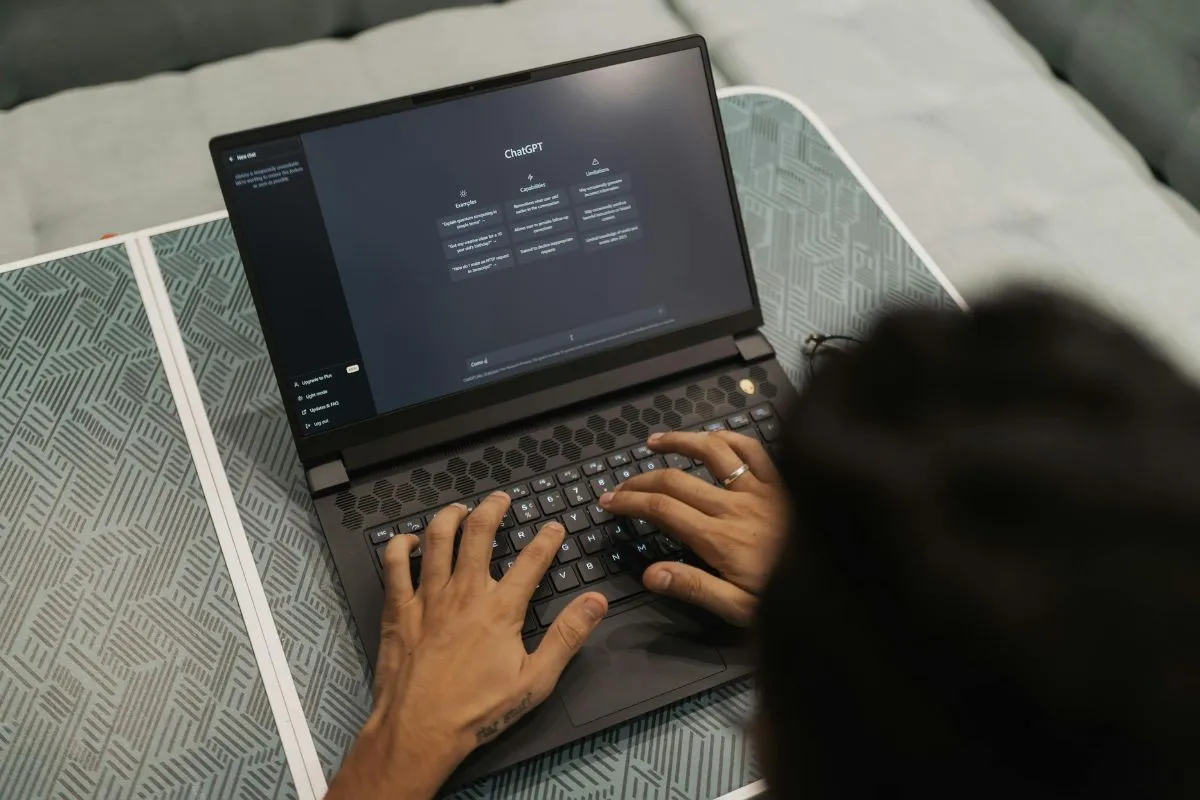Jak monitorować widoczność marki w AI – ChatGPT, Gemini i Perplexity?